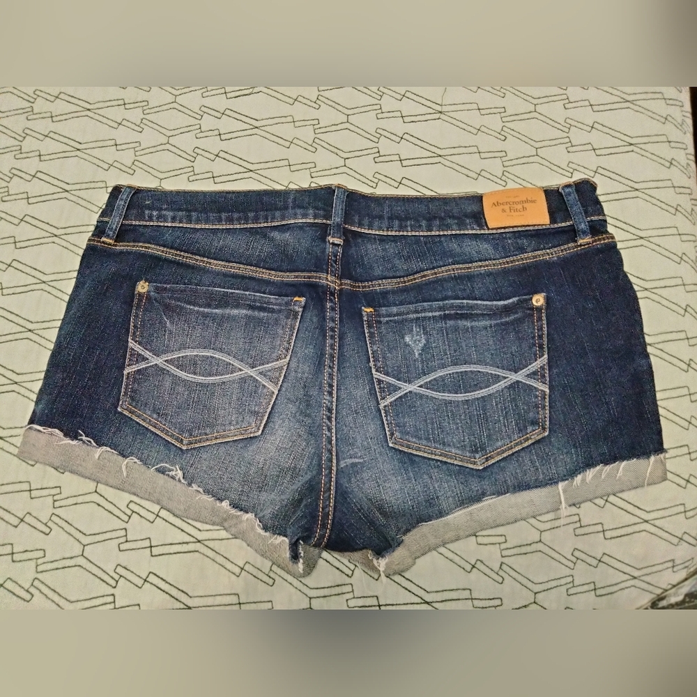 Abercrombie and Fitch size 12 jean shorts - Picture 8 of 12